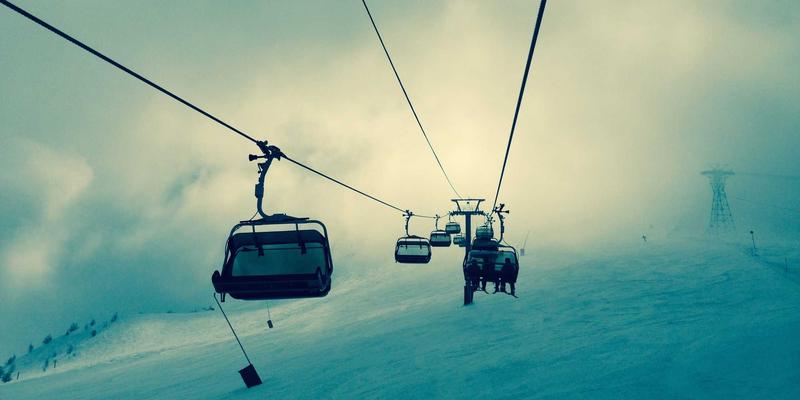 工业五金配件选购终极指南：从注塑模具到冲压模具，材质、规格与性能参数深度解析